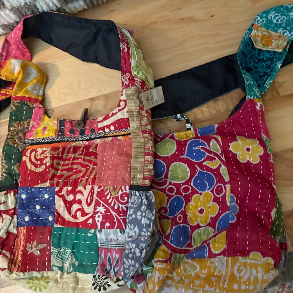 NWT set of 2 crossbody bags - Picture 13 of 15